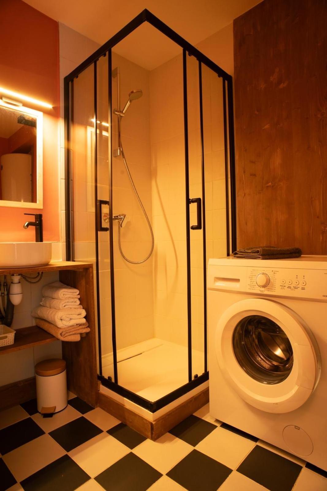 La Biche Apartment *